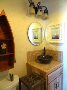 poolside queen cabana with two queen beds full kitchen and pool access overlooking lake ouachita by redawning