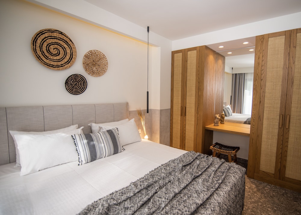 kaktus suites private pool