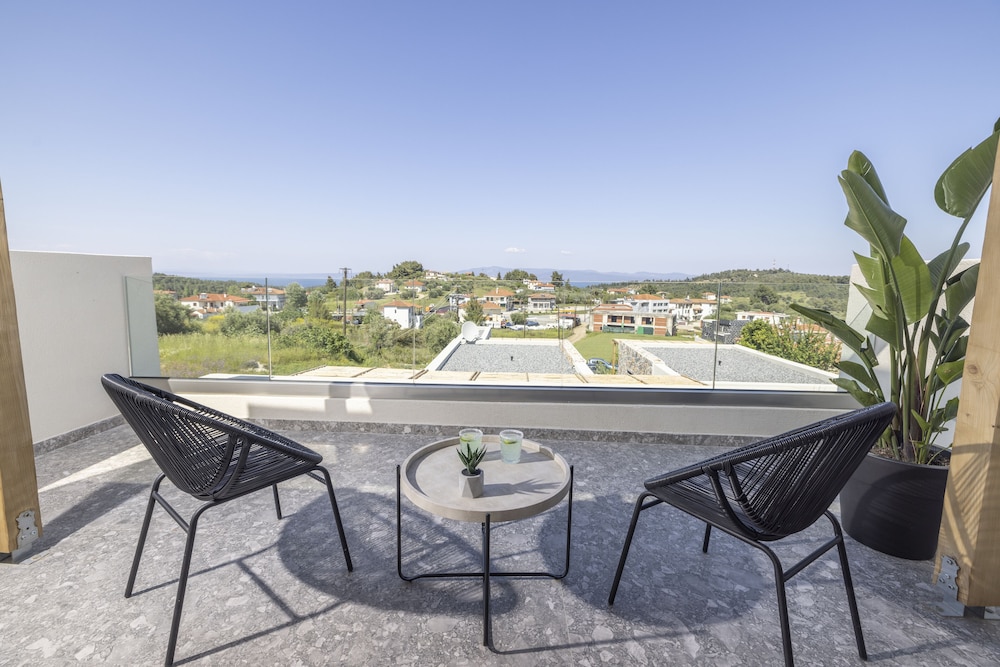 kaktus suites private pool