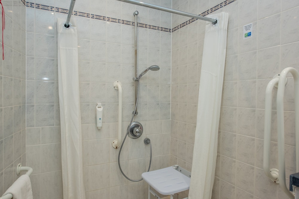 holiday inn express canterbury by ihg