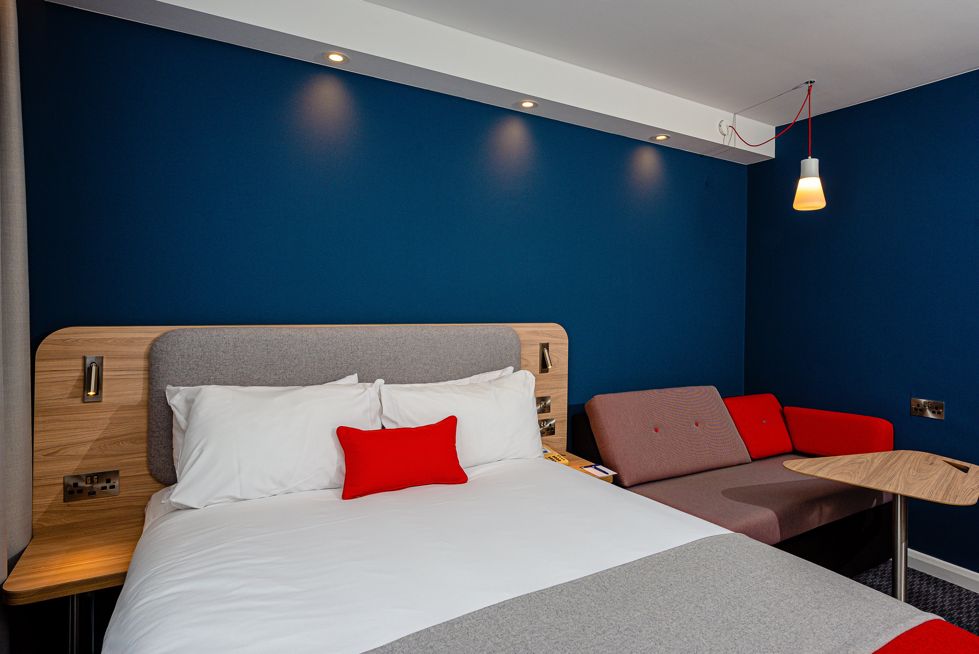 holiday inn express canterbury by ihg