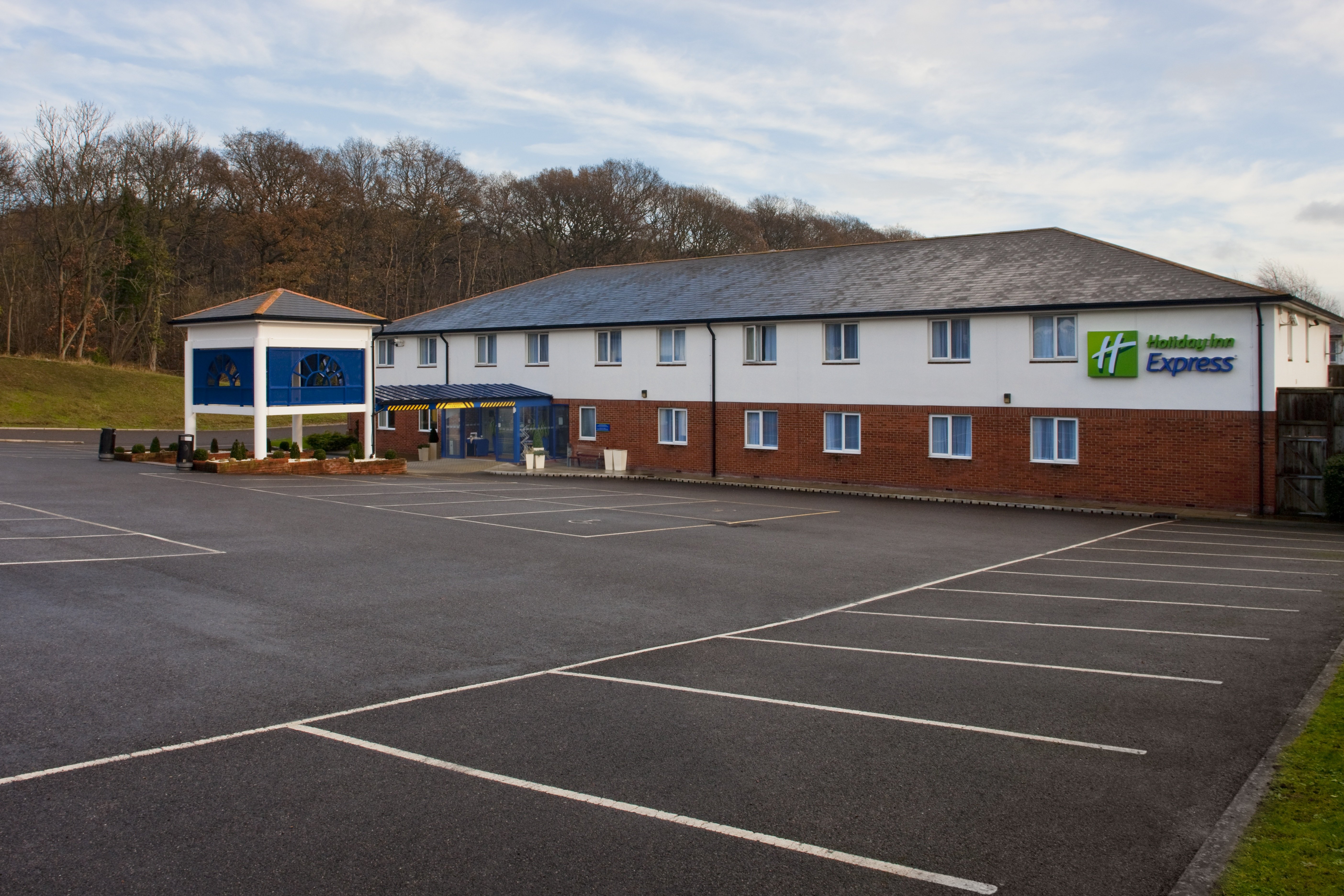holiday inn express canterbury by ihg