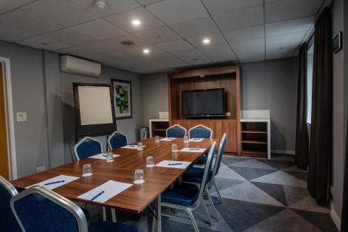 holiday inn express canterbury by ihg