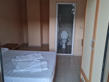 caner mountain hotel