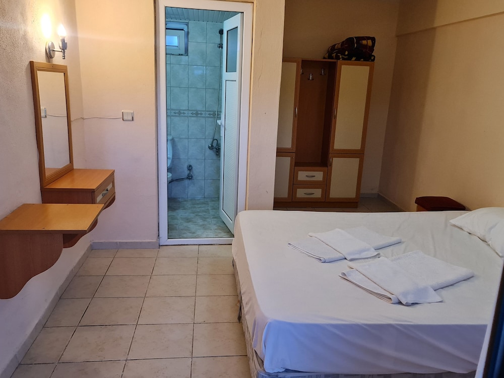 caner mountain hotel