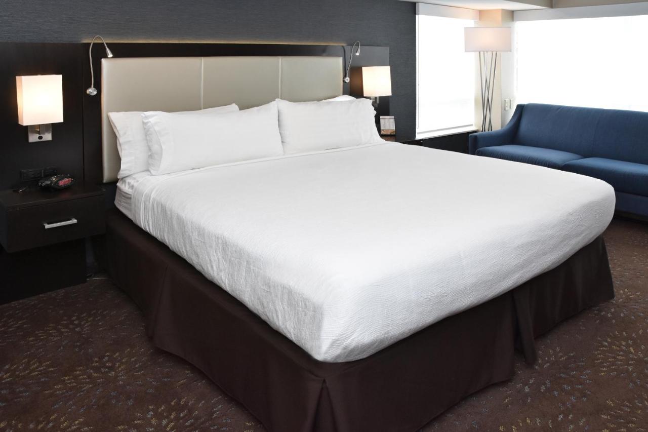 holiday inn canton belden village by ihg