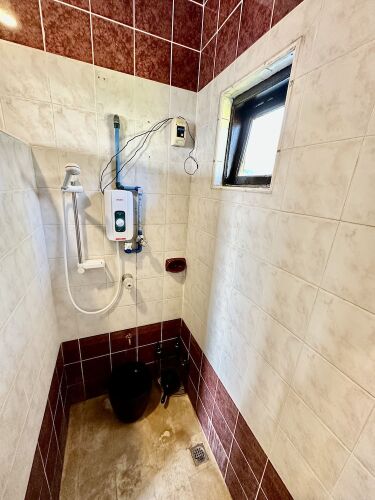 emmalyns paradise resort