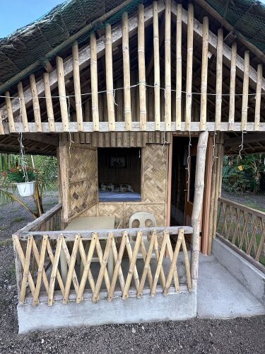 emmalyns paradise resort