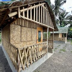 emmalyns paradise resort