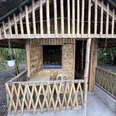 emmalyns paradise resort