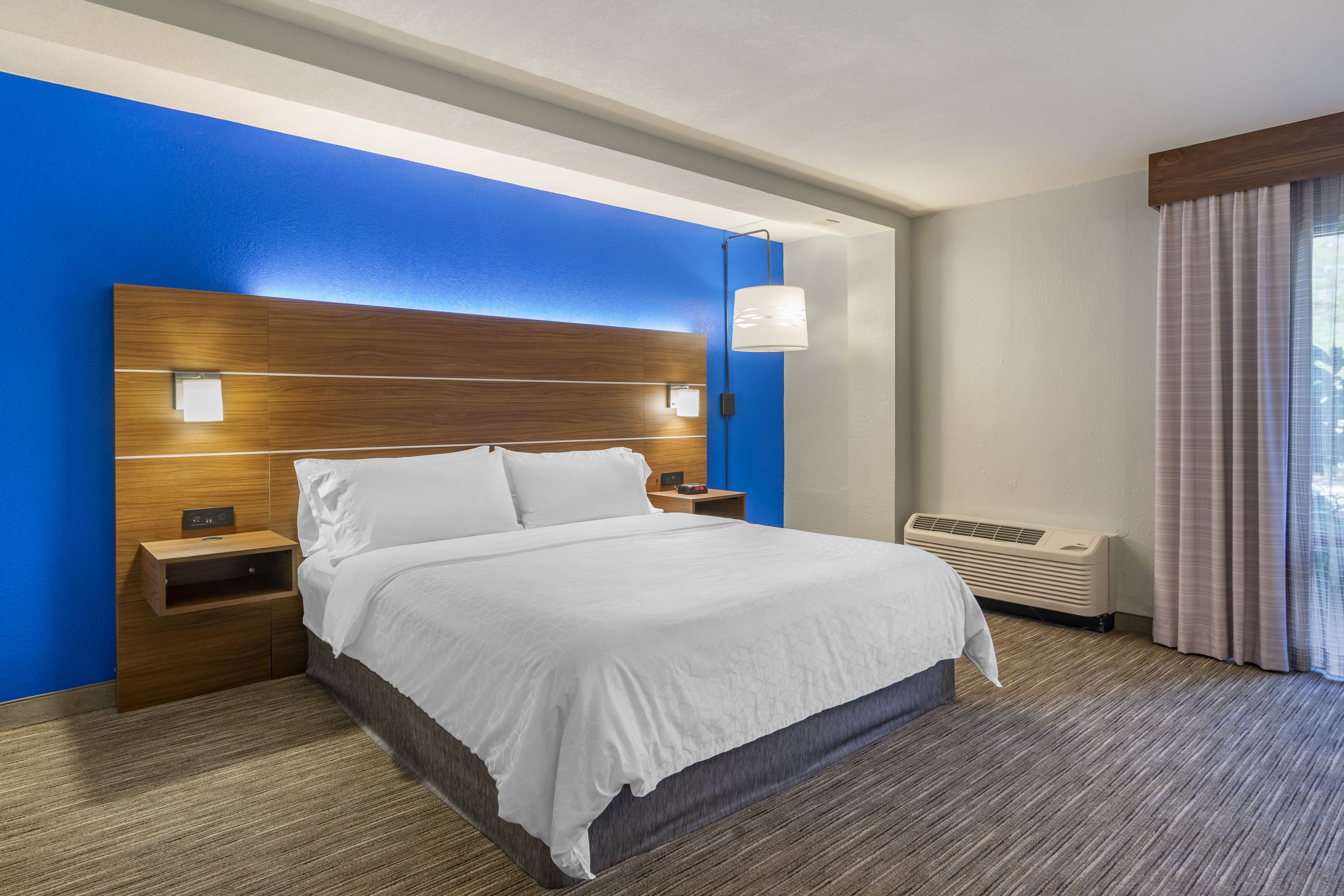 holiday inn express cape coral fort myers area by ihg