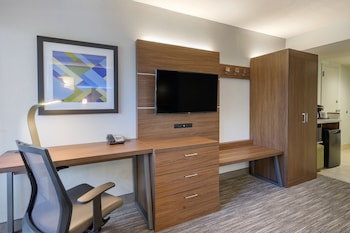 Holiday Inn Express Cape Coral-Fort Myers Area By Ihg,Fort Myers>>Cape Coral,3 star