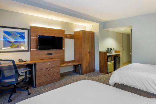 holiday inn express cape coral fort myers area by ihg