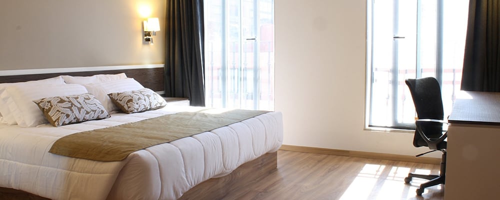 hotel plaza revolucion