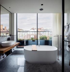 juno hotel sofia a member of design hotels