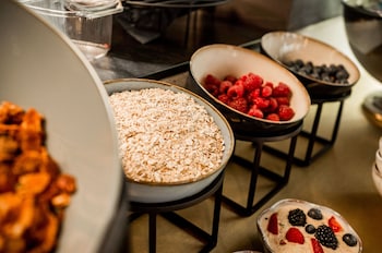 juno hotel sofia a member of design hotels