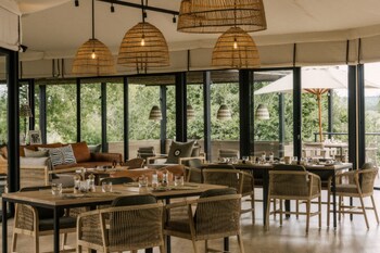batoka zambezi sands