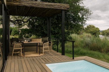 batoka zambezi sands
