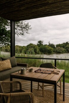 batoka zambezi sands