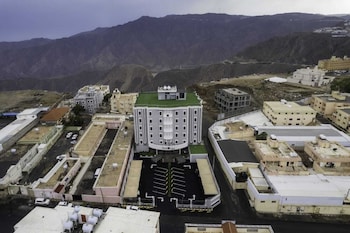 pearly hotel abha