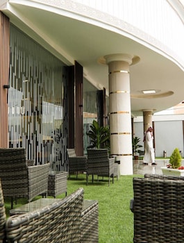 pearly hotel abha
