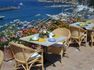 relais maresca luxury small hotel
