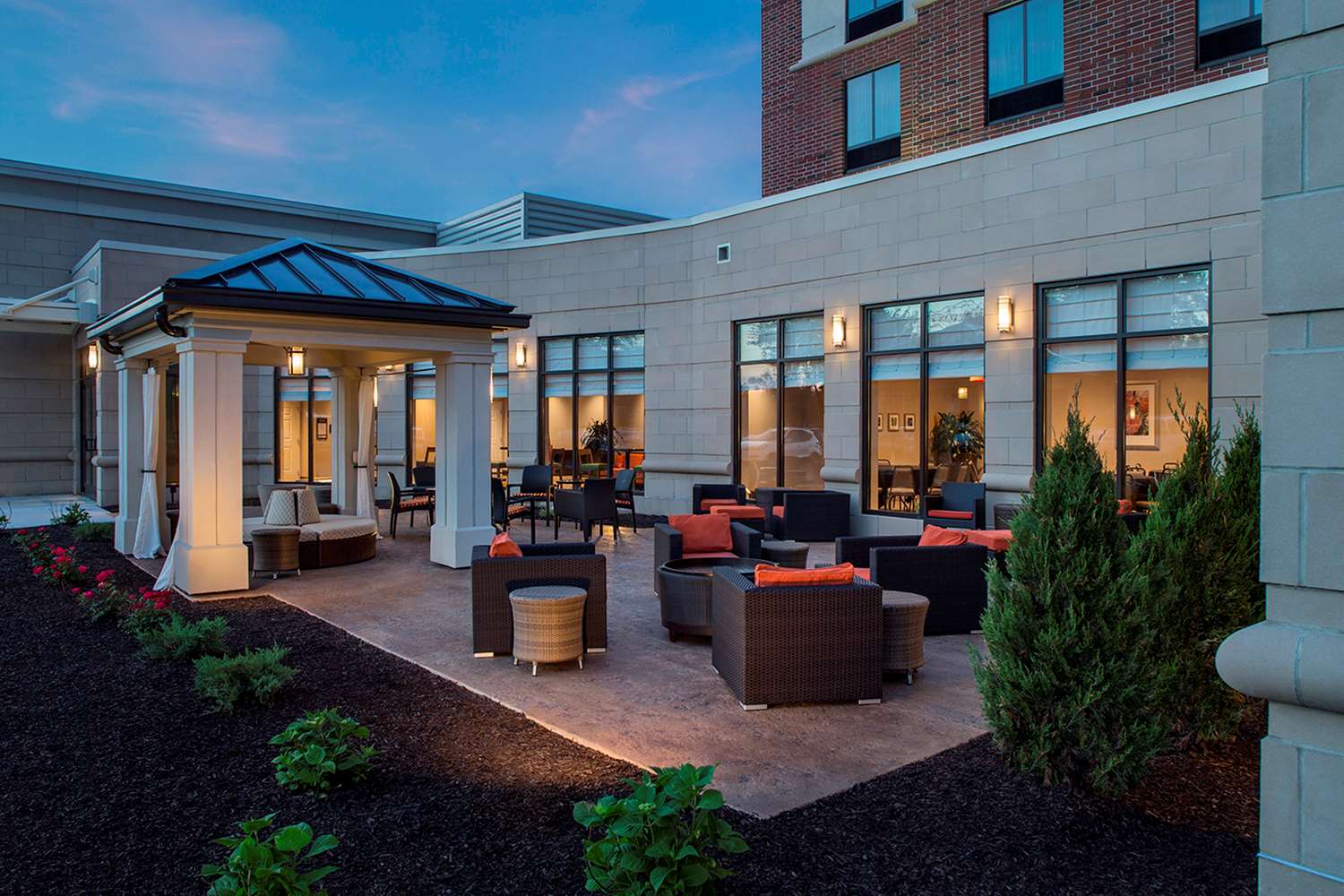 hilton garden inn akron