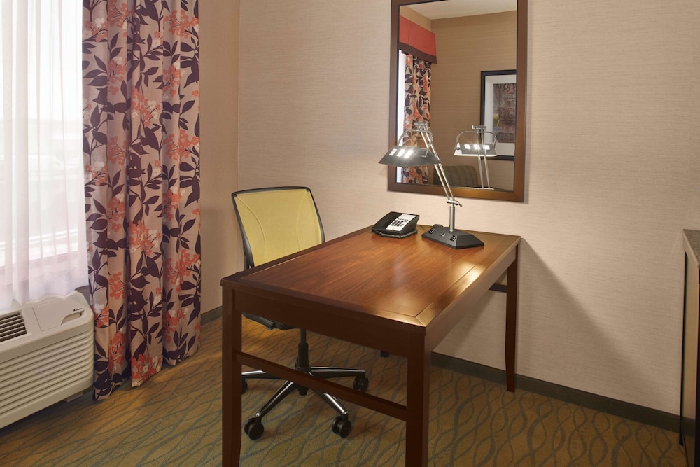 hilton garden inn akron