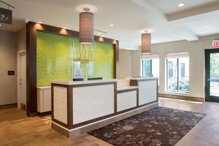 hilton garden inn akron