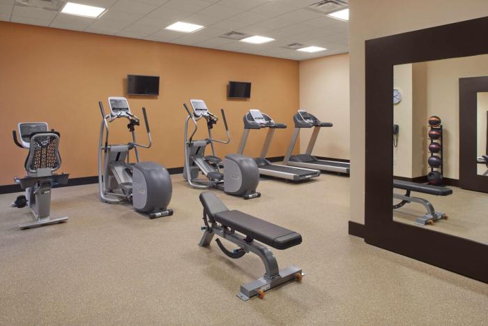 hilton garden inn akron
