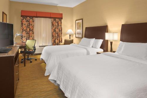 hilton garden inn akron