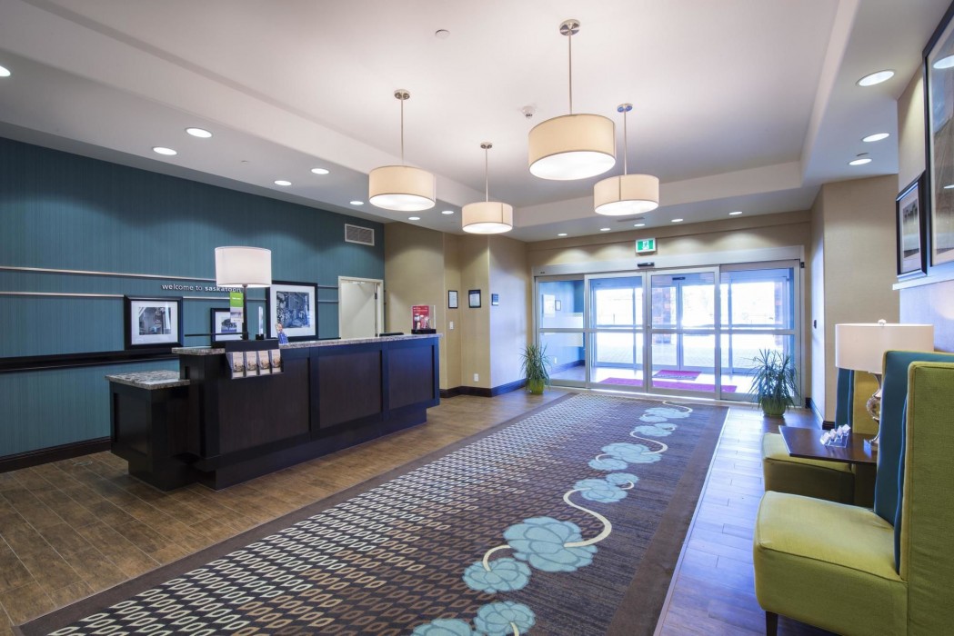hampton inn saskatoon south