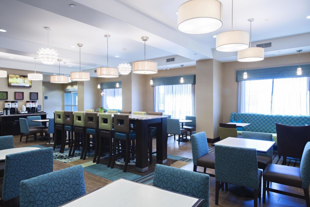 hampton inn saskatoon south