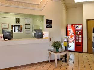 super 8 by wyndham carbondale