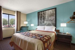 super 8 by wyndham carbondale