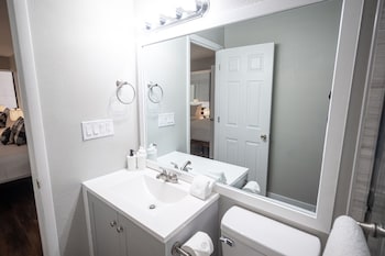 stay together on the strip 3 bed condo