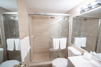 stay together on the strip 3 bed condo