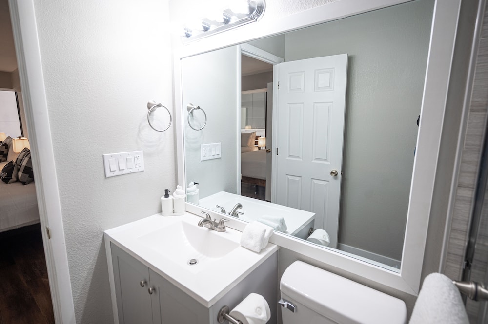 stay together on the strip 3 bed condo