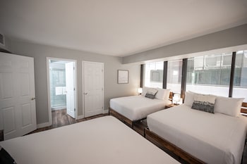 stay together on the strip 3 bed condo