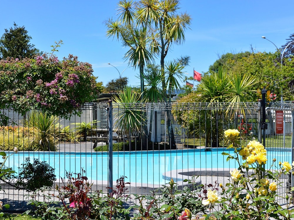 Cleveland Thermal Motel,Ngongotaha>>Koutu,3 star