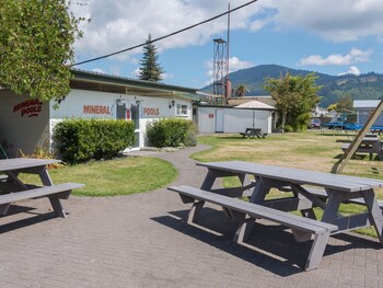 cleveland thermal motel