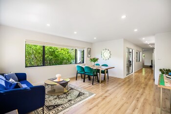 the perfect spacious 2br getaway netflix