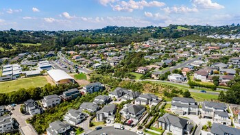 the perfect spacious 2br getaway netflix