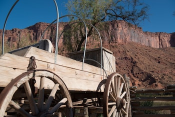 red cliffs lodge moab