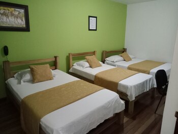 hotel canaveral plaza