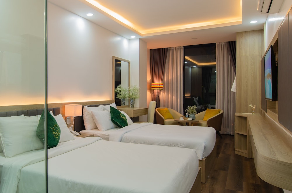 holi anna boutique hotel