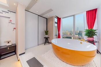 cloudy international apartment