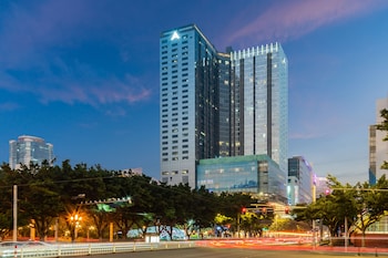 cloudy international apartment
