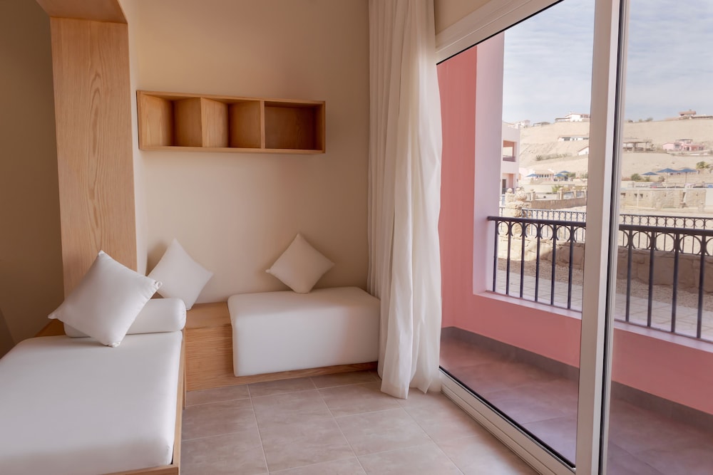 la siesta hotel al sokhna