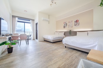 dragonfly travel photography